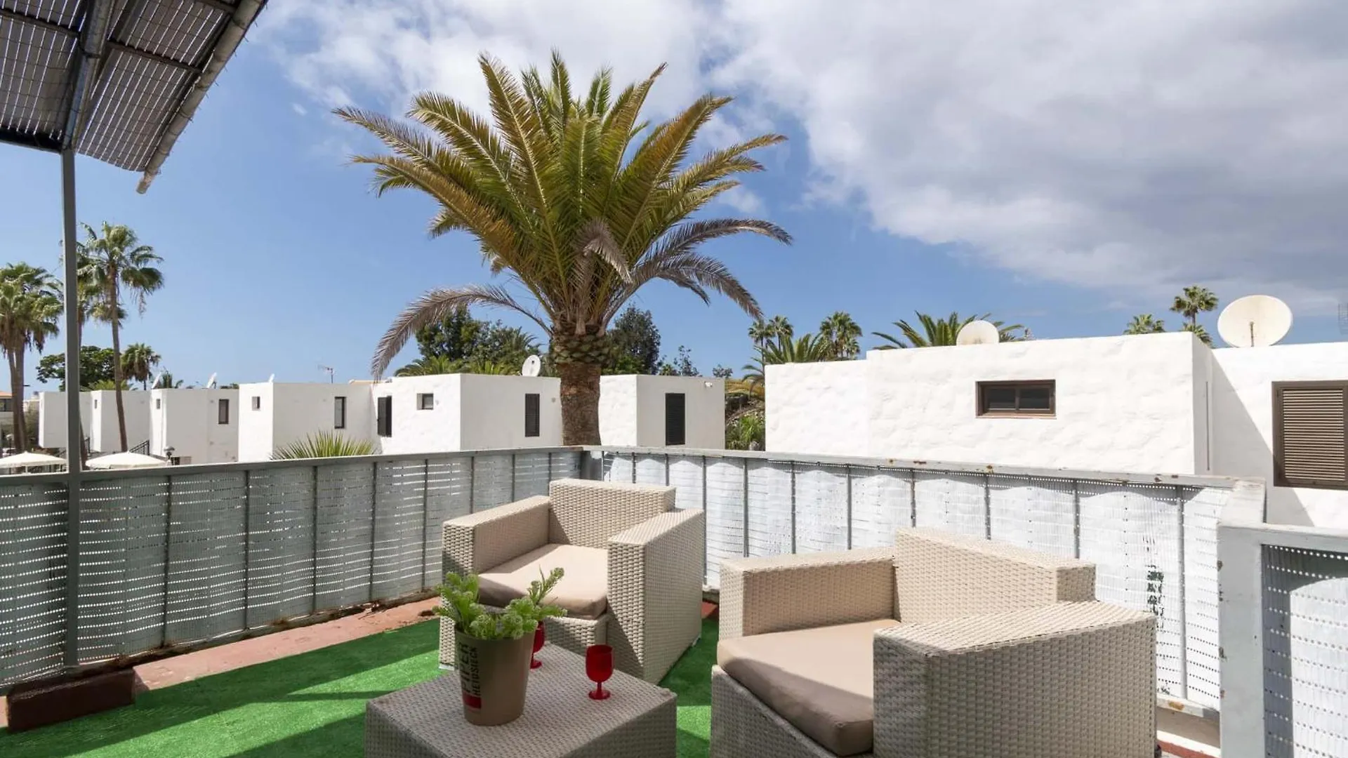 אדחה Beach Tenerife 2 Room 0*,